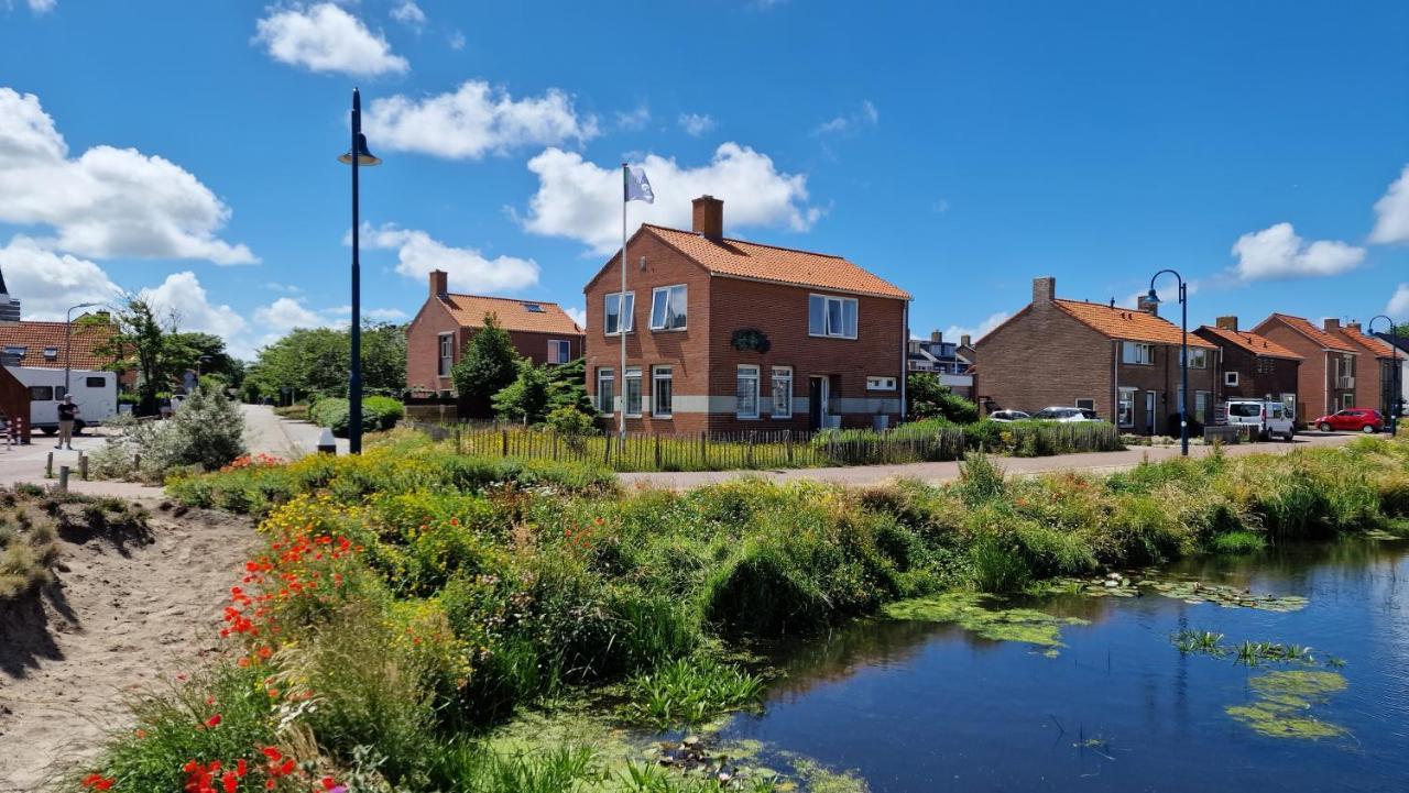 Bed And Breakfast Het Bureau Texel De Koog  Ngoại thất bức ảnh